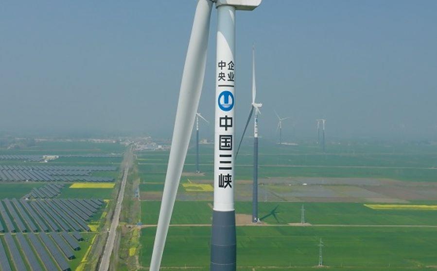 湖北能源首個(gè)超高混塔平原風(fēng)電項(xiàng)目——新能源公司天門凈潭風(fēng)電場