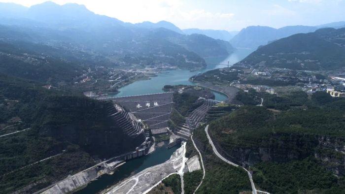 水布埡水庫 攝影:周云 水布埡水庫 攝影:周云